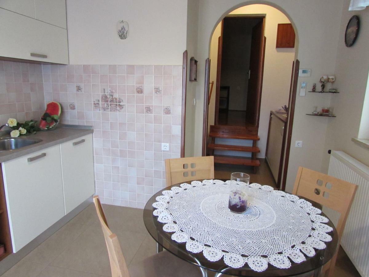 Apartment Ana Krnica Luaran gambar